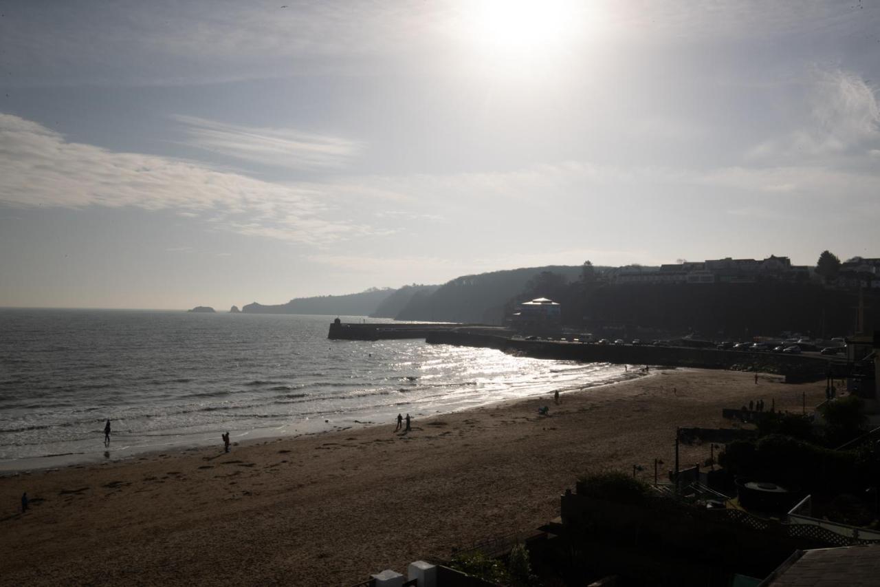 Dolphins Apartment - Spectacular Sea Views Saundersfoot Exterior photo